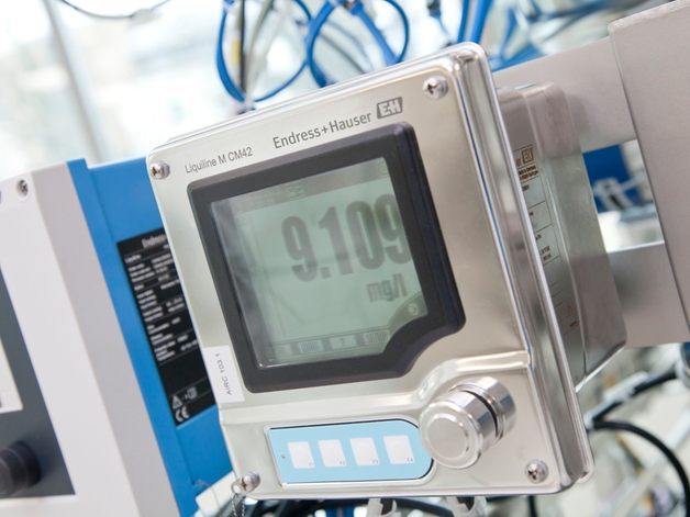 The Liquiline platform aligns operation and handling of transmitters, analyzers and samplers.